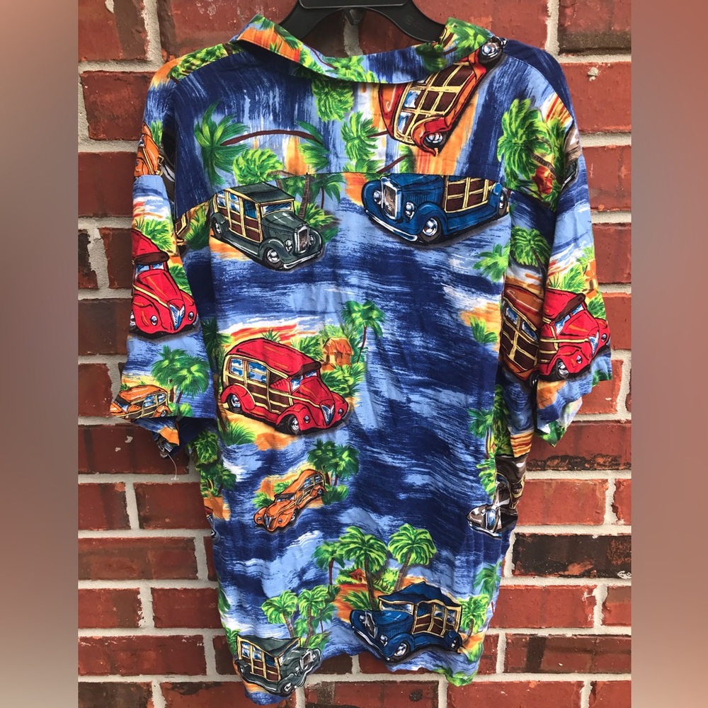 Pineapple Connection Large Button Down Short Slee… - image 2